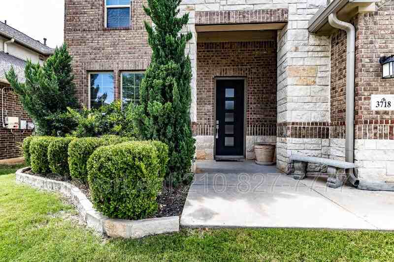 3718 Avia Oaks - Photo 5 of 50