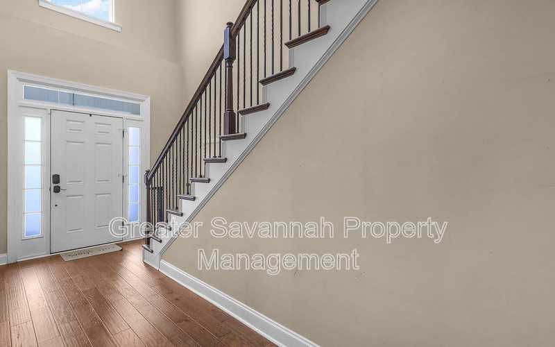 113 Greystone Dr - Photo 7 of 50