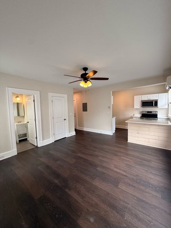 808 13th St N - Photo 2 of 9