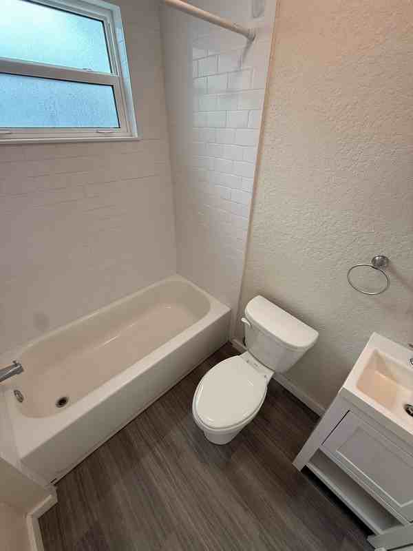 808 13th St N - Photo 7 of 9