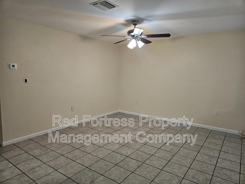 3339 Edgewood Ave - Photo 3 of 9