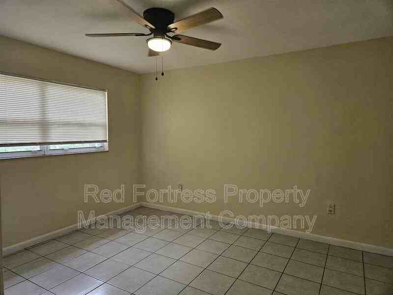 3339 Edgewood Ave - Photo 6 of 9