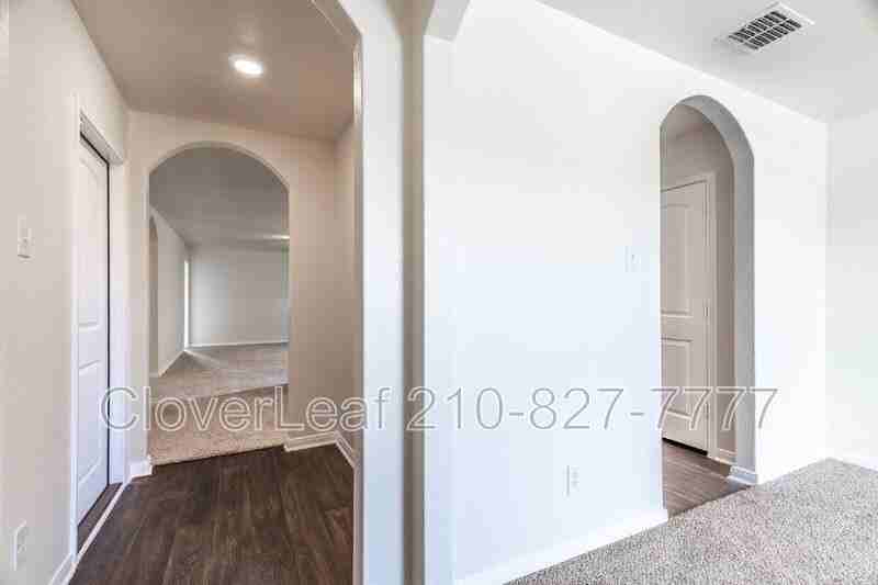 15266 Snug Harbor Way - Photo 6 of 32