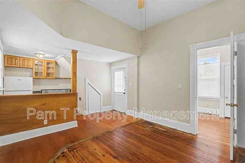 124 E Henry St #D - Photo 4 of 14