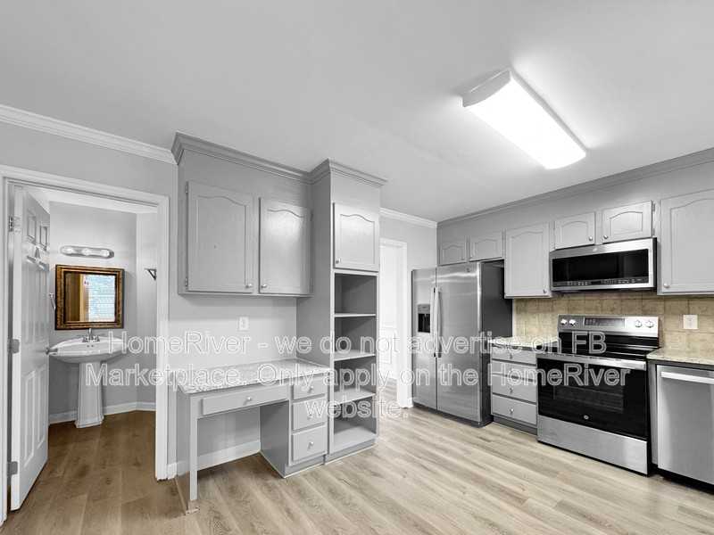 2155 Dave St - Photo 6 of 29
