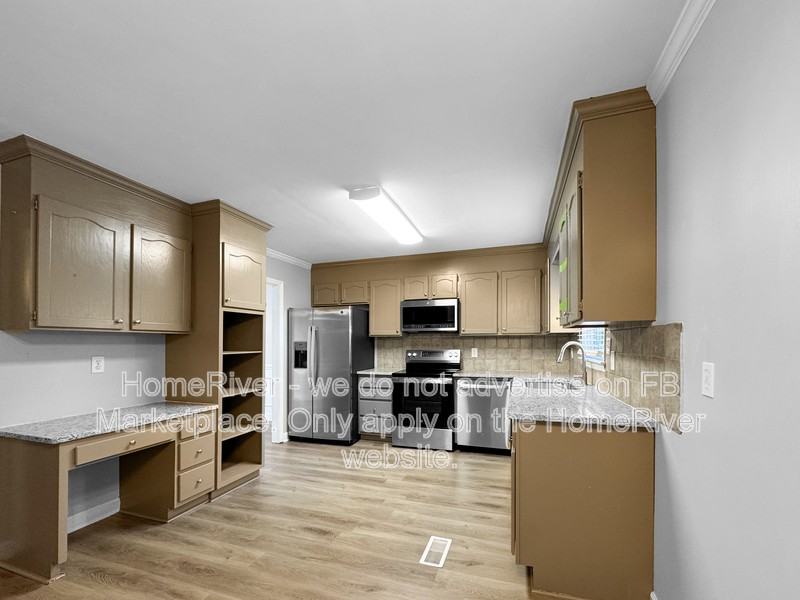 2155 Dave St - Photo 7 of 29