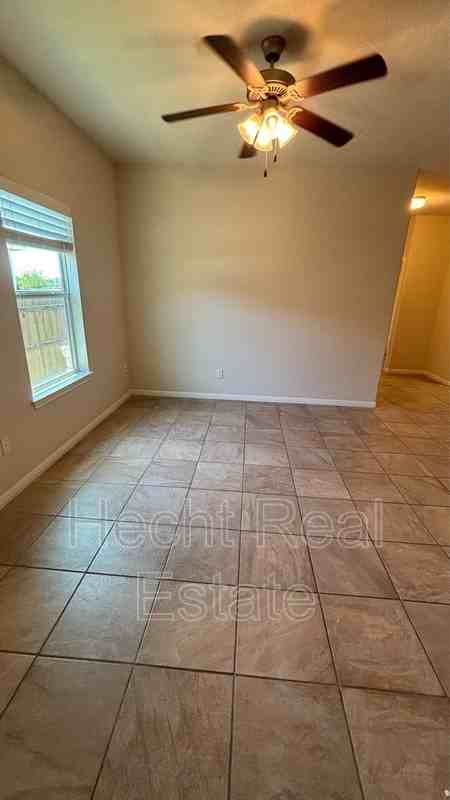 342 Main St - Photo 3 of 16