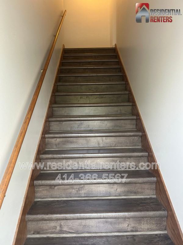 1569 Wisconsin Ave - Photo 2 of 11