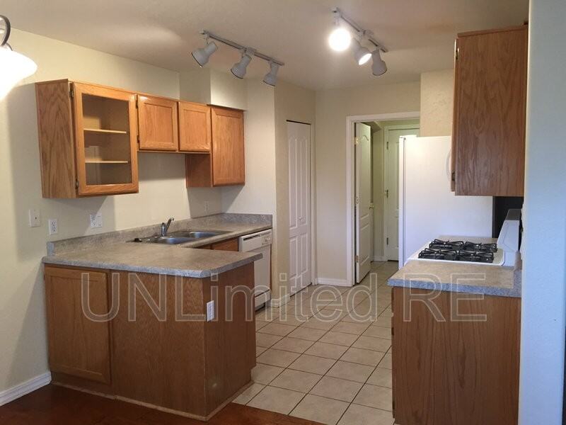 1753 W Legend Trl - Photo 6 of 15