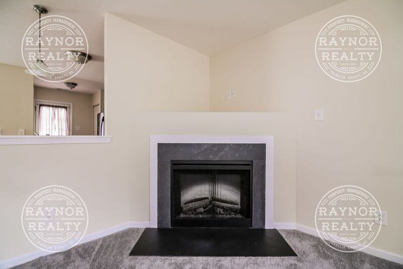 5131 Thornton Knoll Way - Photo 4 of 19