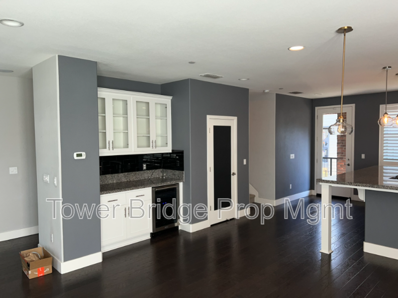 315 Creamery Ln - Photo 3 of 38