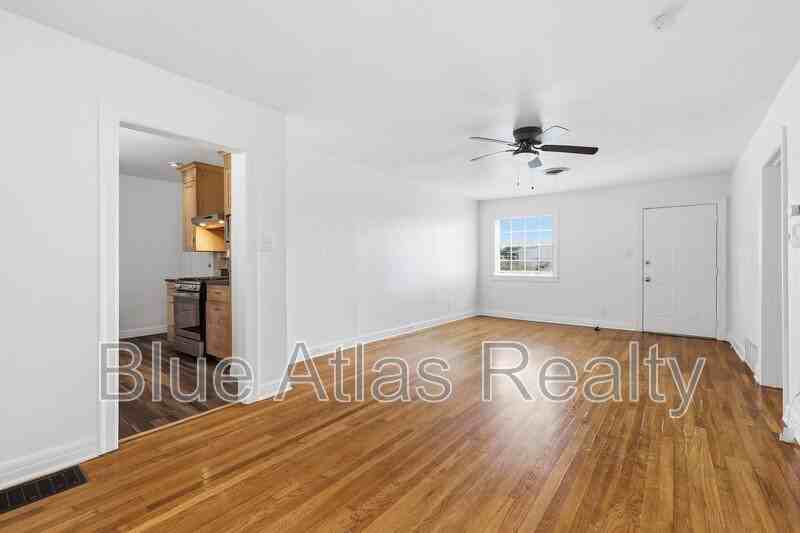 2112 Ederville Rd S - Photo 4 of 19