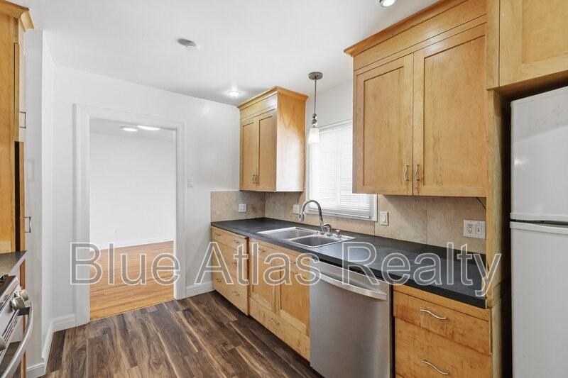 2112 Ederville Rd S - Photo 6 of 19