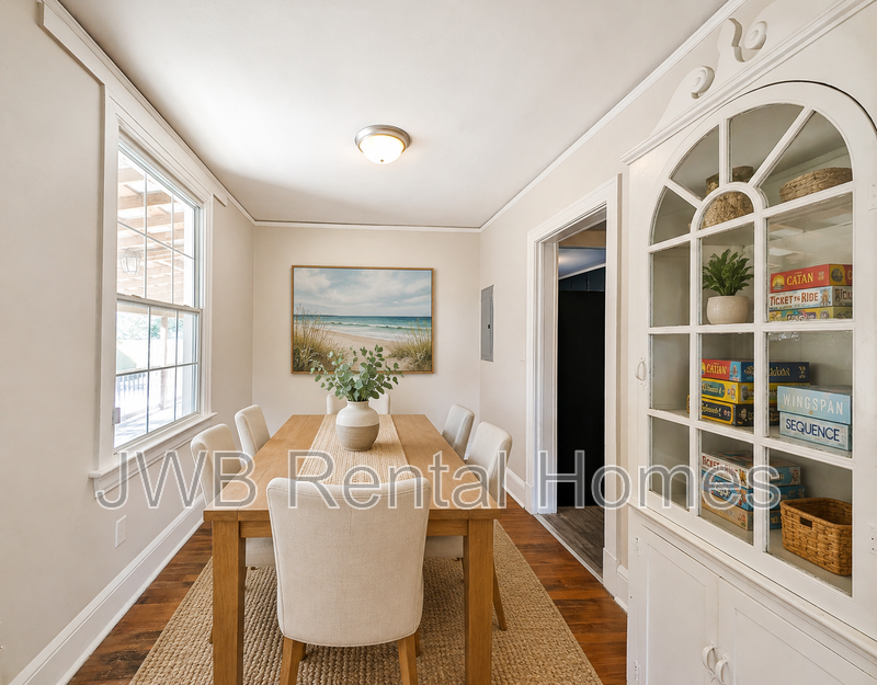 8918 1st Ave - Photo 5 of 12
