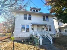 featured image of 706 Buck St