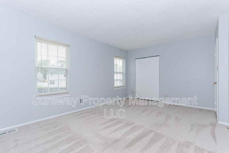 2344 Susan Ct - Photo 7 of 15