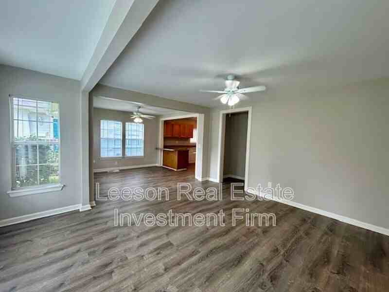 720 Delaware St - Photo 2 of 21