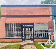 featured image of 440 Olive St