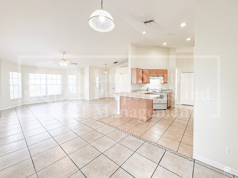 7823 Sugar Pine Blvd - Photo 4 of 34