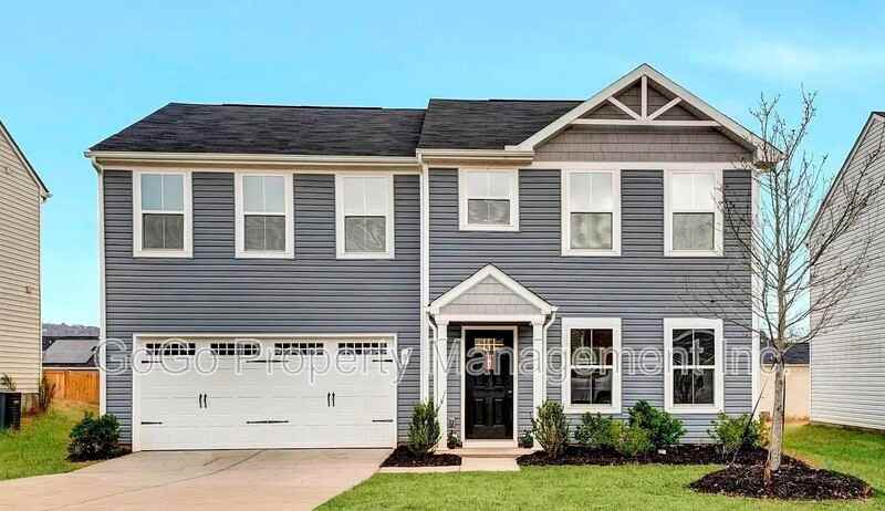 8 Torrington Dr