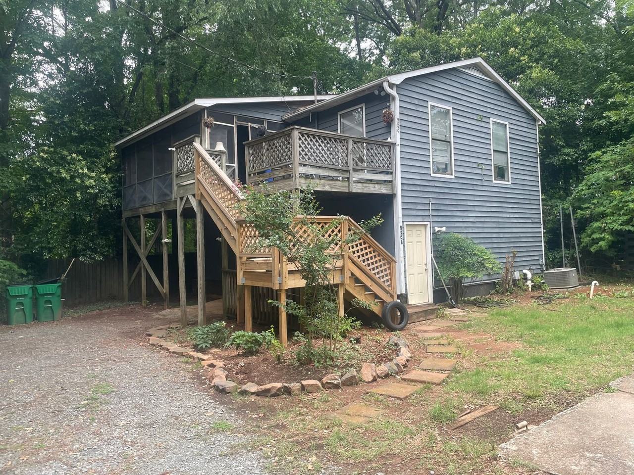 929 Mcalway Rd