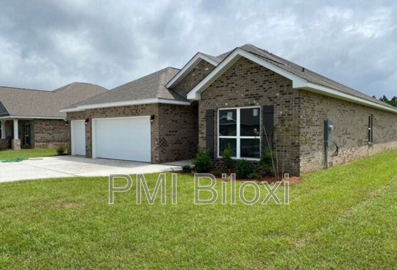 1208 Carraway Cv - Photo 2 of 13