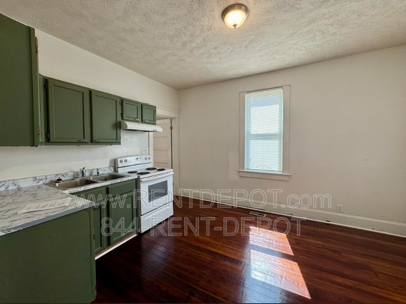 1306 W Missouri St - Photo 3 of 8
