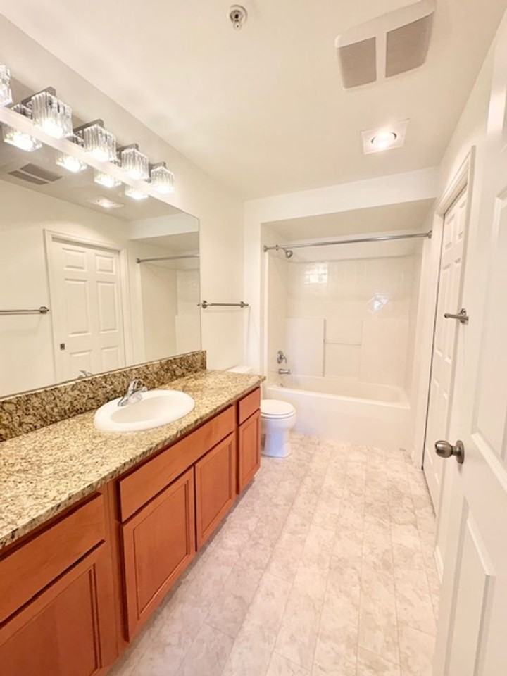 Nelson Apartments - Photo 5 of 33