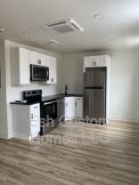11 E Walnut St - Photo 1 of 1