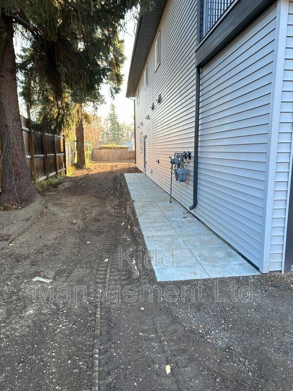 6936 Langer Cres - Photo 2 of 10