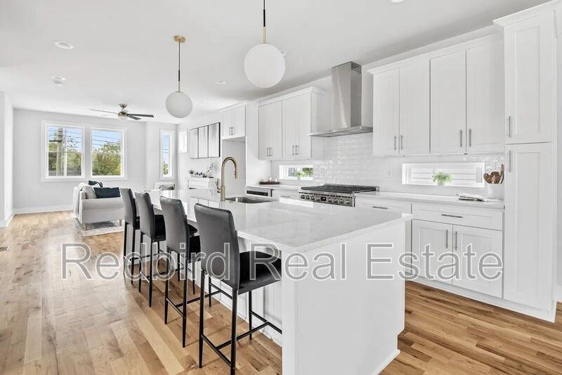 1612 Branch St #A - Photo 2 of 43