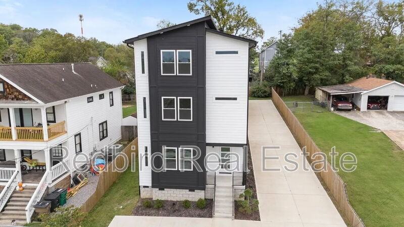1612 Branch St #A - Photo 6 of 43