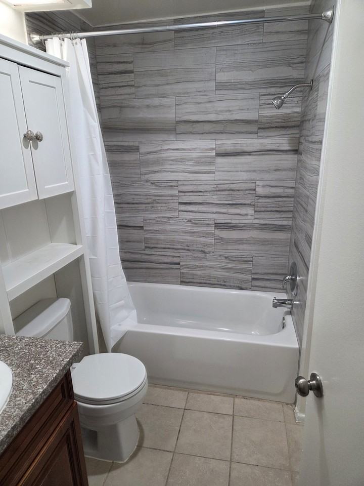 1417 North Vista Street #201 - Photo 5 of 5