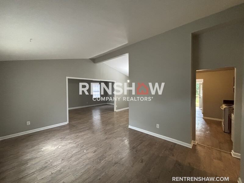 1488 Abernathy Rd - Photo 3 of 22