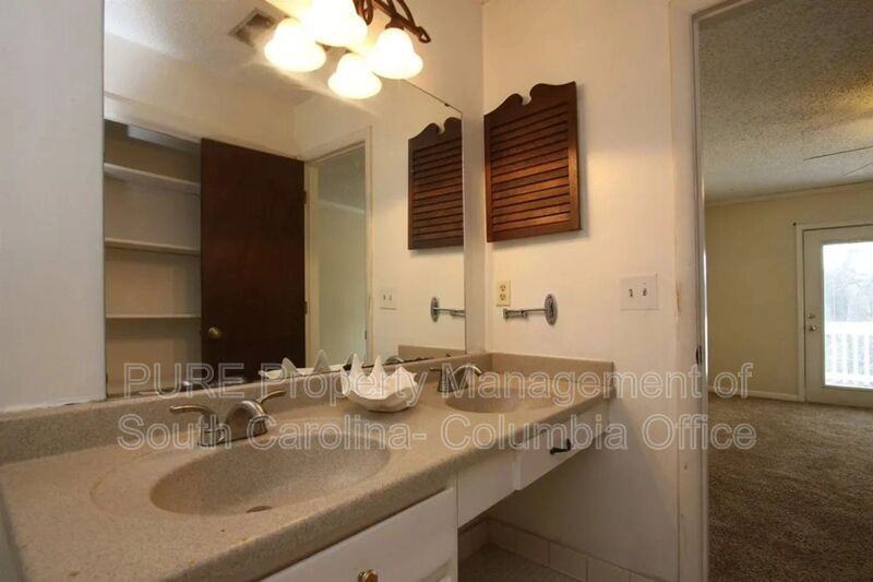 141 Outrigger Ln - Photo 2 of 23