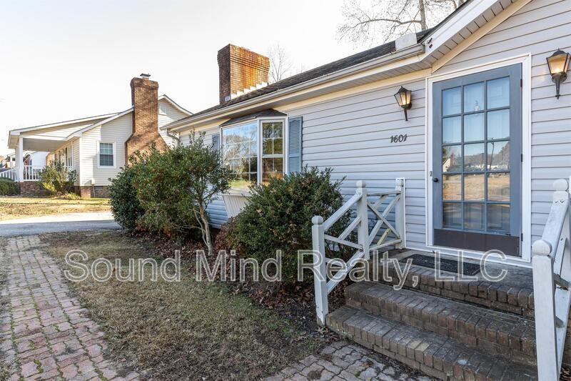 1601 Homestead Rd - Photo 3 of 29