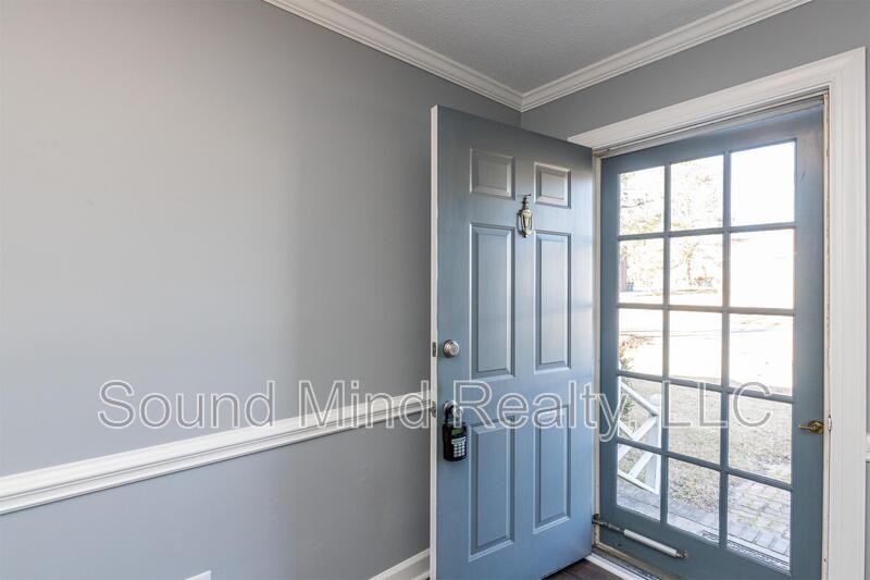 1601 Homestead Rd - Photo 4 of 29
