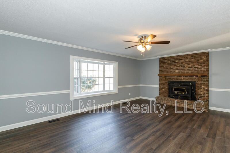 1601 Homestead Rd - Photo 5 of 29