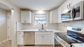 569 Center St #7 - Photo 1 of 1