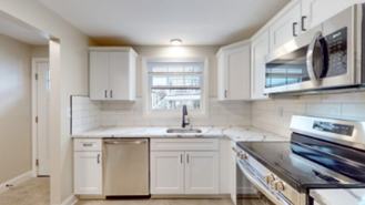 569 Center St #7 - Photo 1 of 1