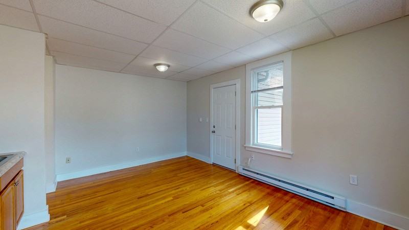 242 N Main St - Photo 6 of 30