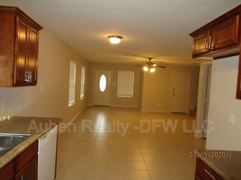 908 Parkplace Rdg - Photo 6 of 20