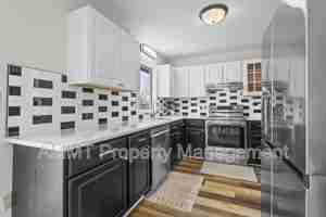 featured image of 1330 Brockman Ave