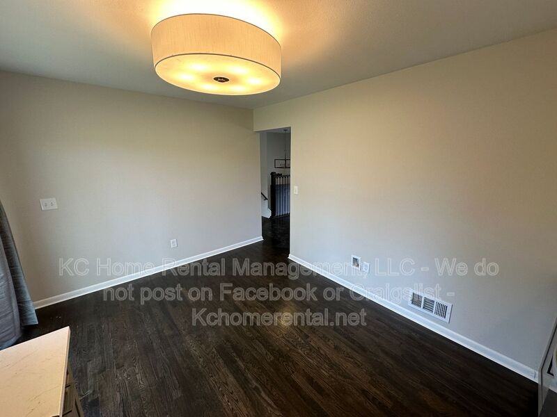 5012 Powell Ave - Photo 5 of 43
