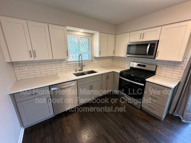 5012 Powell Ave - Photo 7 of 43