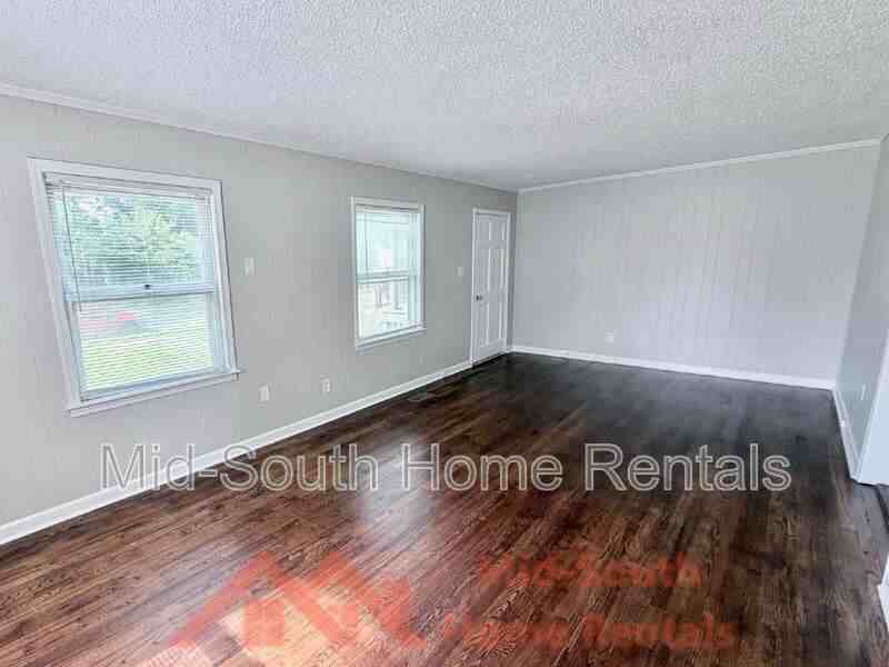 3998 Victor Dr - Photo 4 of 23