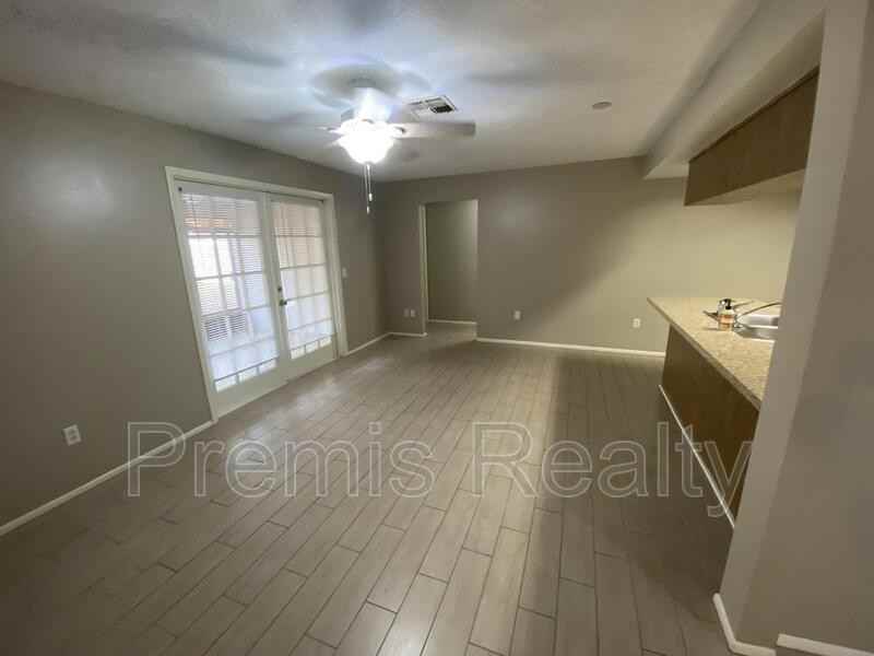 14875 Cromwell Dr - Photo 5 of 14