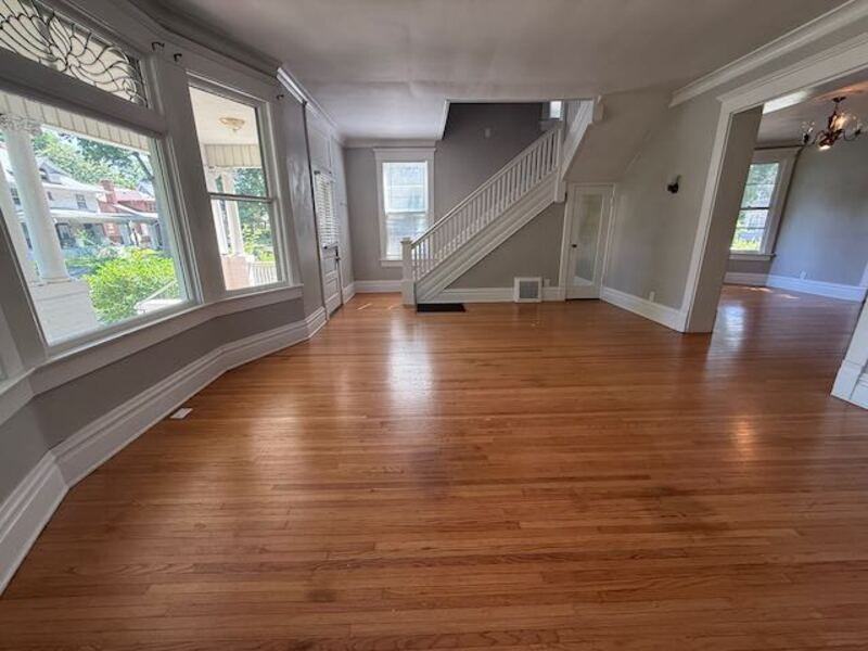 1600 W Callender Ave - Photo 6 of 23