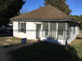 featured image of 610 Pear St