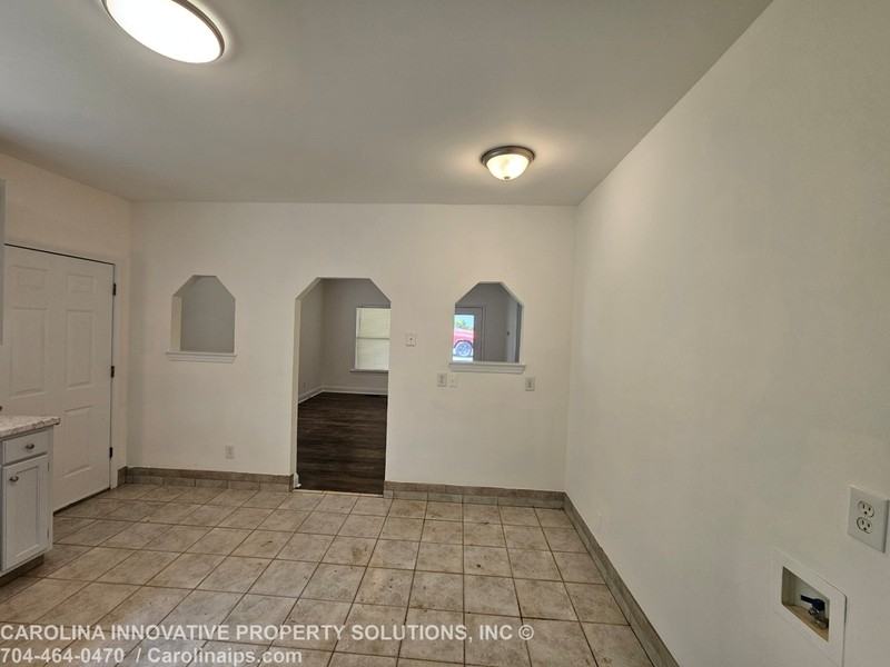 610 Pear St - Photo 6 of 10